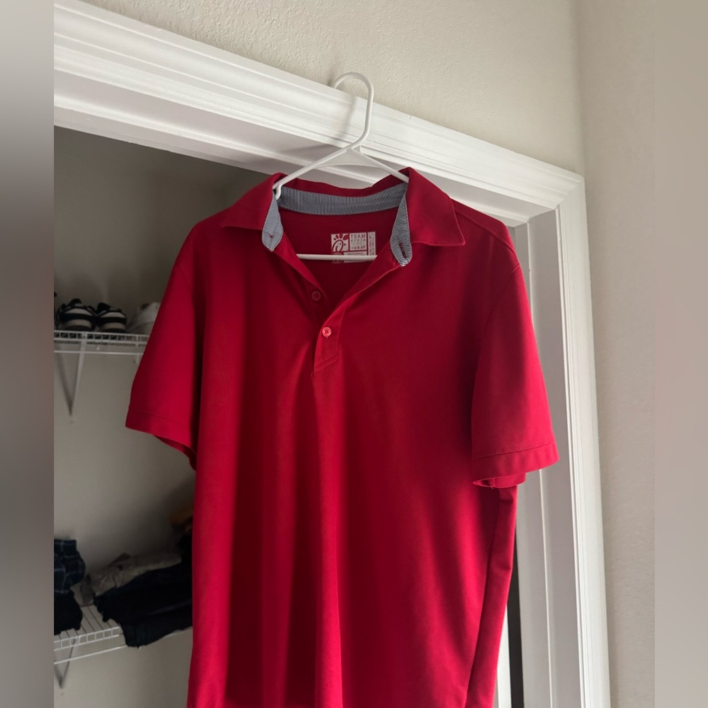 Chik-fil-a Chikfila uniform shirt size medium